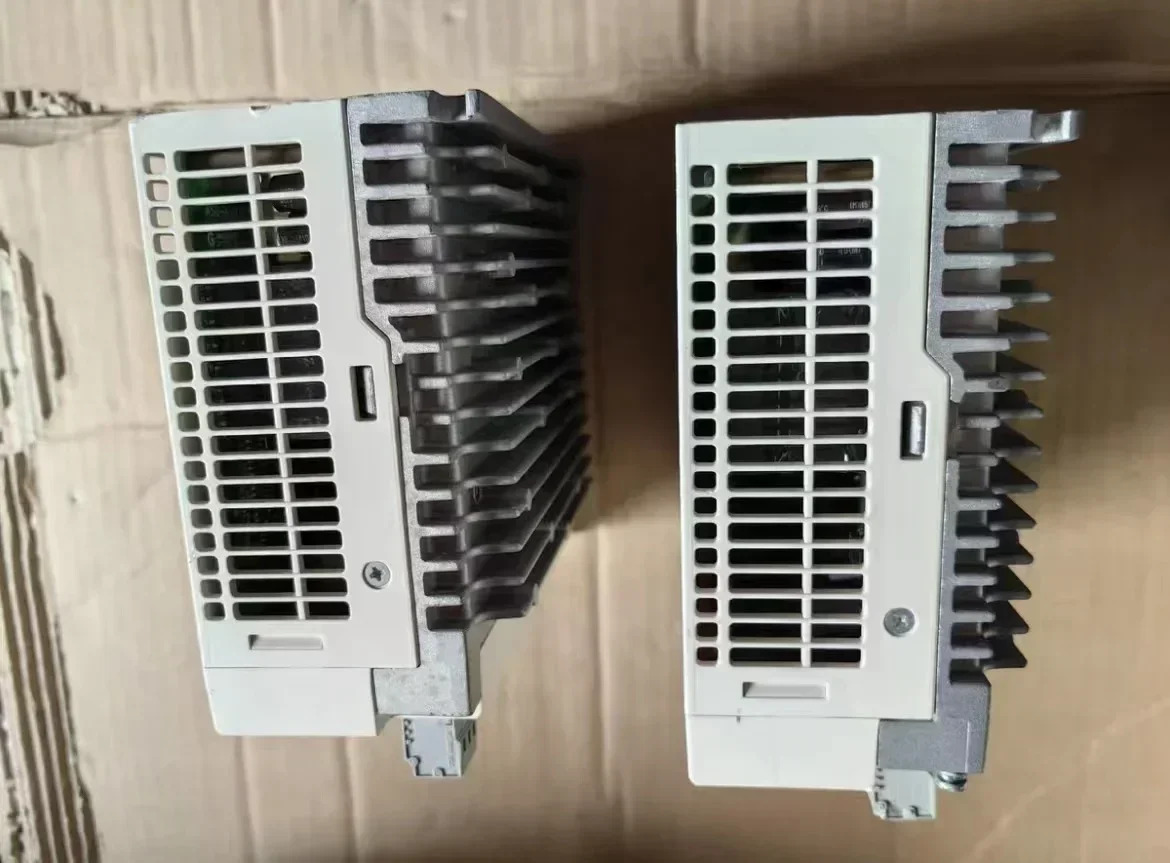 리퍼 9층 새 리퍼는 정상 LXM23AU02M3X AC 서보 드라이브 200W