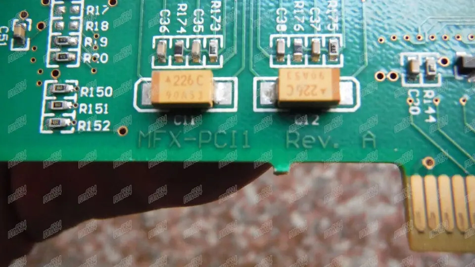 리퍼 PMAC MFX-PCI1802-2-E PC-MI0-8 모션 제어 카드 1pc