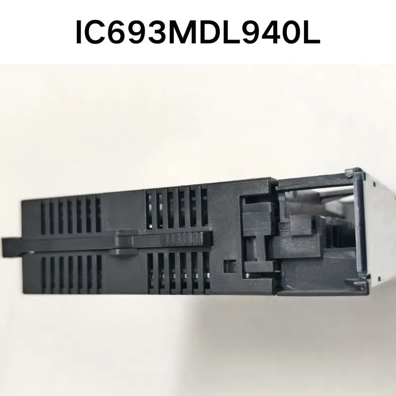 PLC 컨트롤러 출력 모듈 IC69DL940L 신