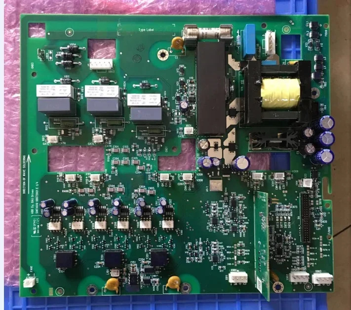 ABB 주파수 변환기 ACS510-550 시리즈 메파워 보드 트리거 드라이버 SINT4611C 132-160KW