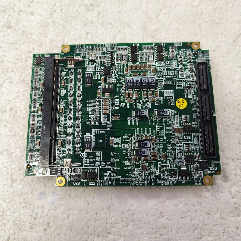 PXI-3800 산업제어 보드 51-43501-0A3 EM-64-S