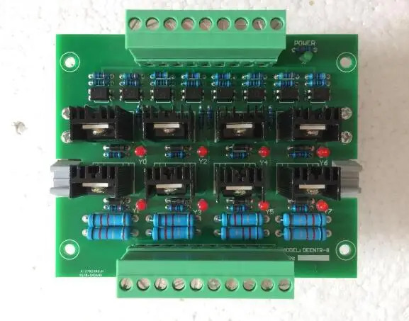 모델 DEENTR-8 8 웨이 PLC 보드 파워 보호 트랜지스터 옵토커플러 절연