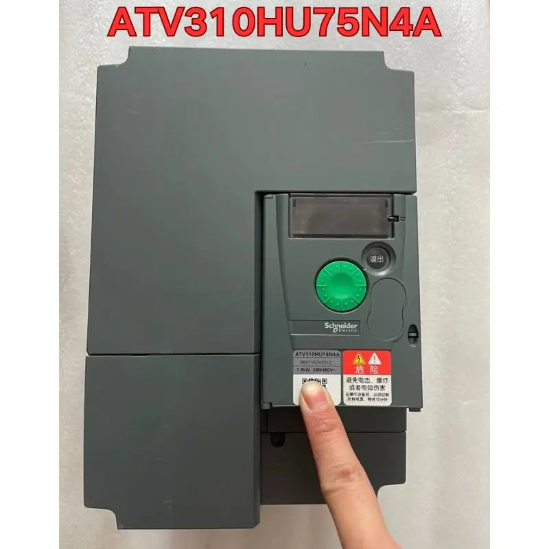 주파수 변환기 ATV310HU75N4A