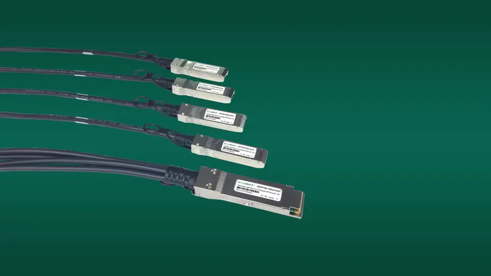C-Light QSFP-100G-AOC1M Cis 100G QSFP28 액티브 광 케이블과 호환 멀티 devies와 가능