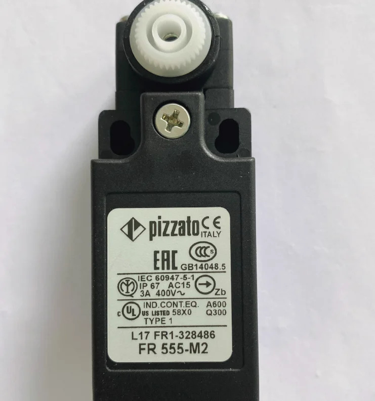 오리지널 PIZZATO토 리미트 스위치 FR555-M2 신