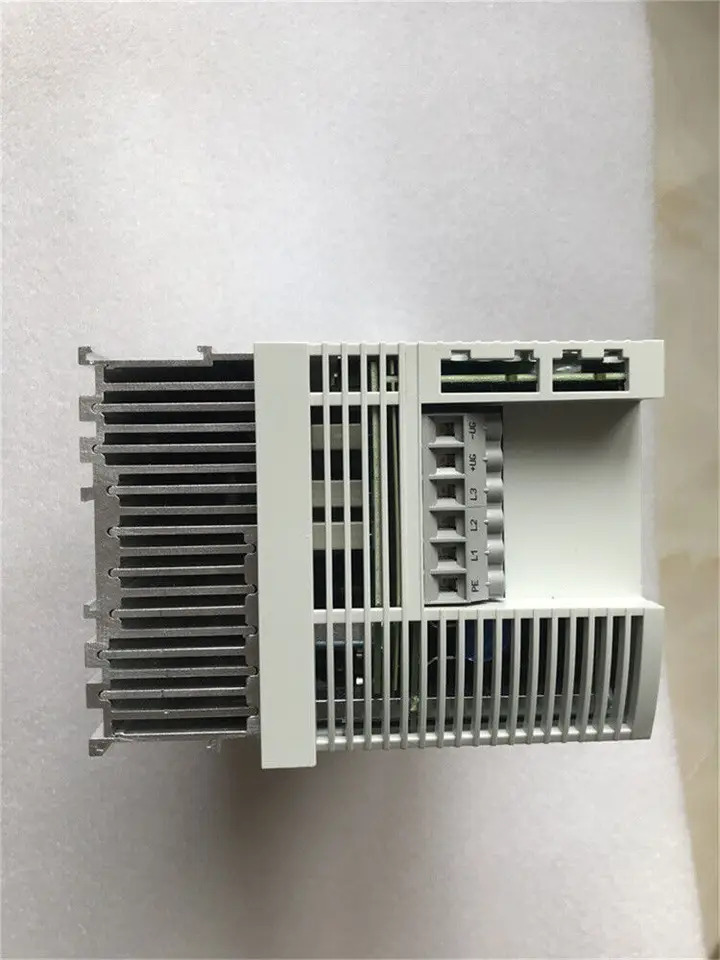 E82EV552K4C200 인버터 1PC