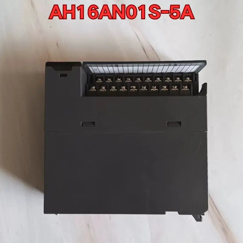 리퍼 PLC 모듈 AH16AN01S-5A 기능 정상