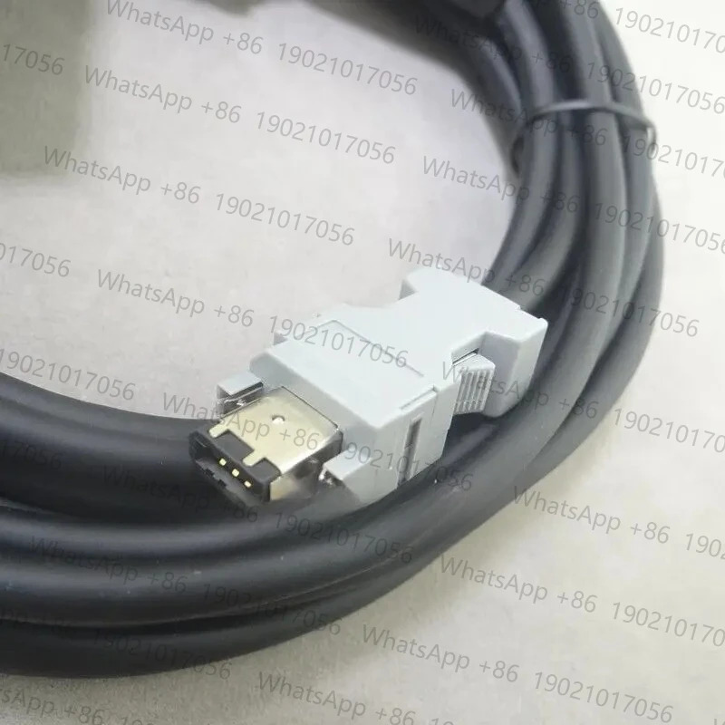 서보 케이블 JZSP-CMP02-20-E 20m신규