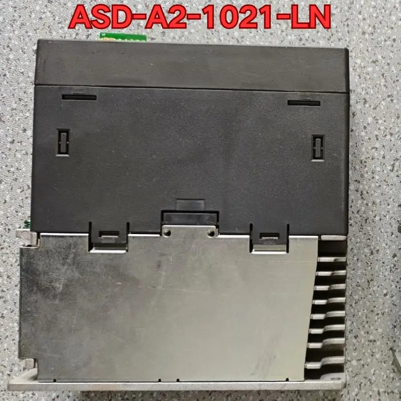 리퍼 ASD-A2-1021-LN 서보 드라이브작동 상태