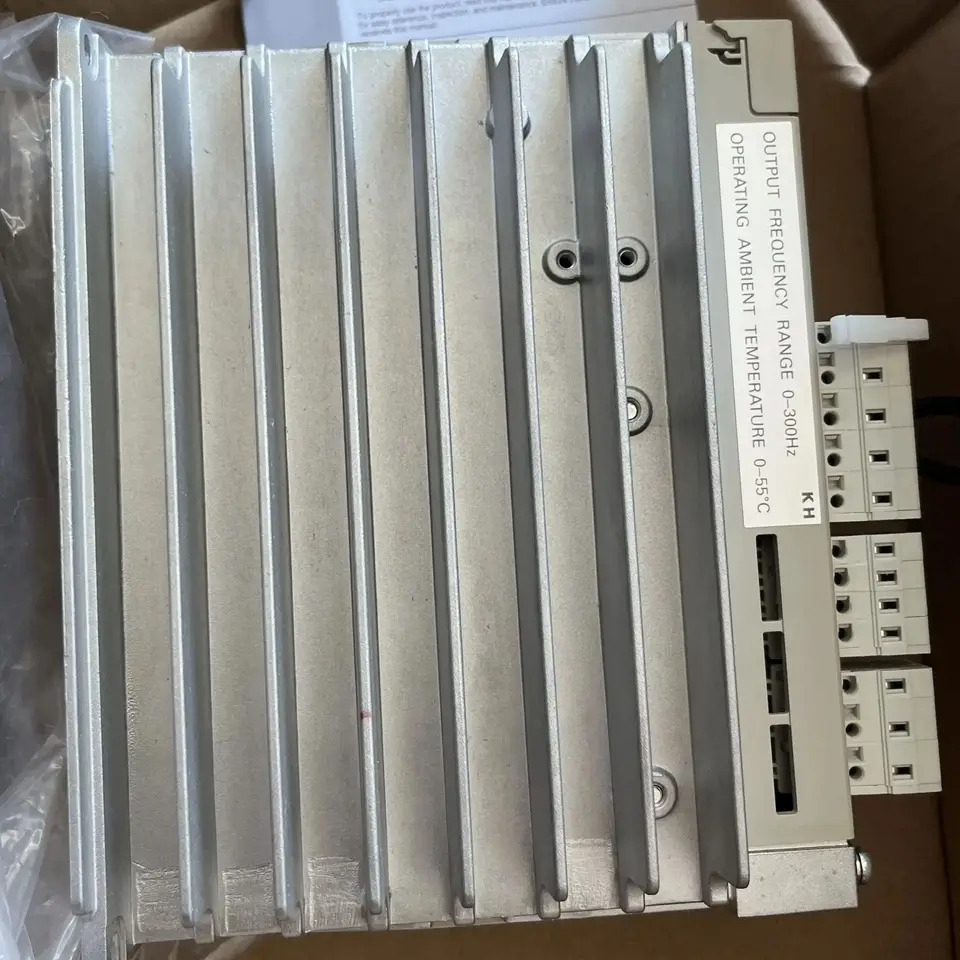 SGDM-04AD-R 서보 드라이브 SGDM 04AD R