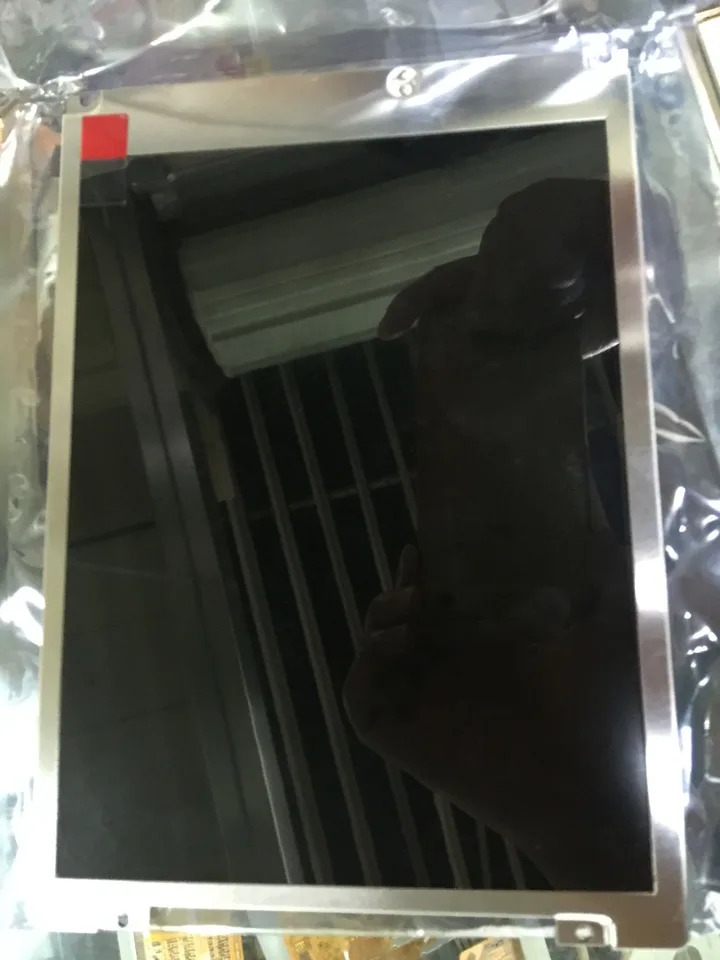 LCD 디스플레이 TM084SDHG01