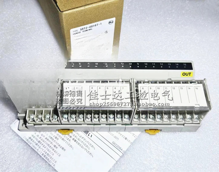 PLC 원격 출력 모듈 SRT2-OD16T-1 24VDC 포장