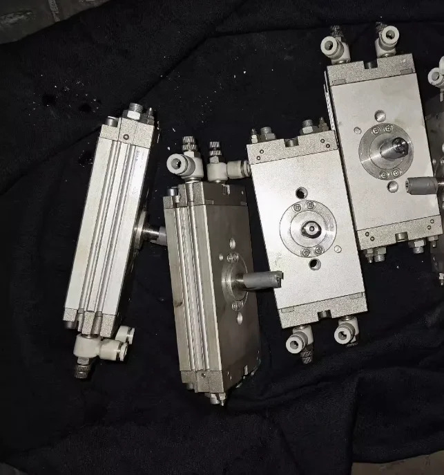 CSRQ2BS20-180C mk5310 2866792 6ES7 953-8LG31-0AA0 FRNO.75G11S-4CX 3TK2821-1CB30
