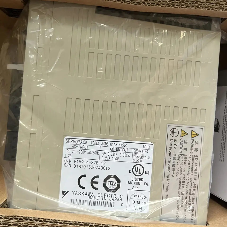 SGDS-01A31AY566 서보 드라이브 SGDS 01A31AY566 신