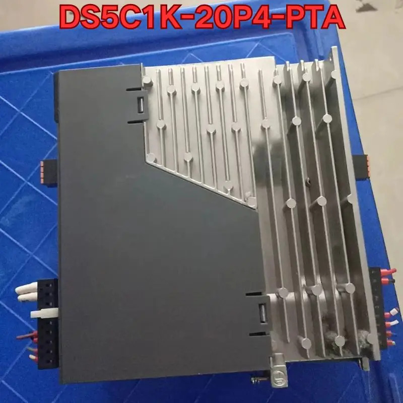 리퍼 DS5C1K-20P4-PTA 서보 드라이브작동 상태