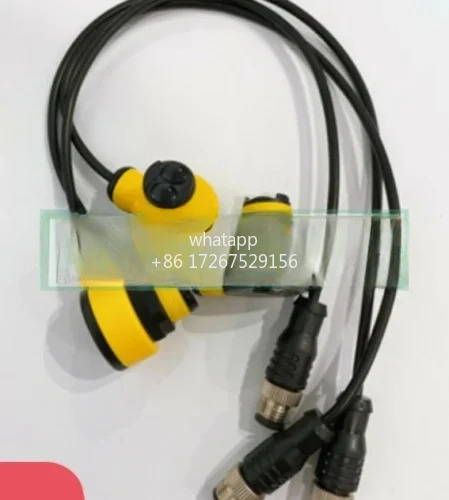 42EF-P2MPB-F4 광전스위치1PCS