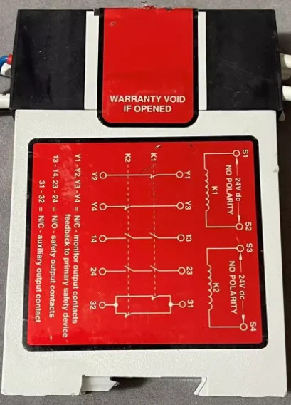 IM-T-11A SNA4043K-A 1766-MM1 UR20-4AI-UI-16 1762-OB16 R911170755-GA1