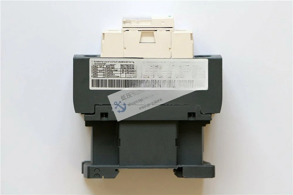 3 극 AC 릴레이 전압 220V LC1D38P7
