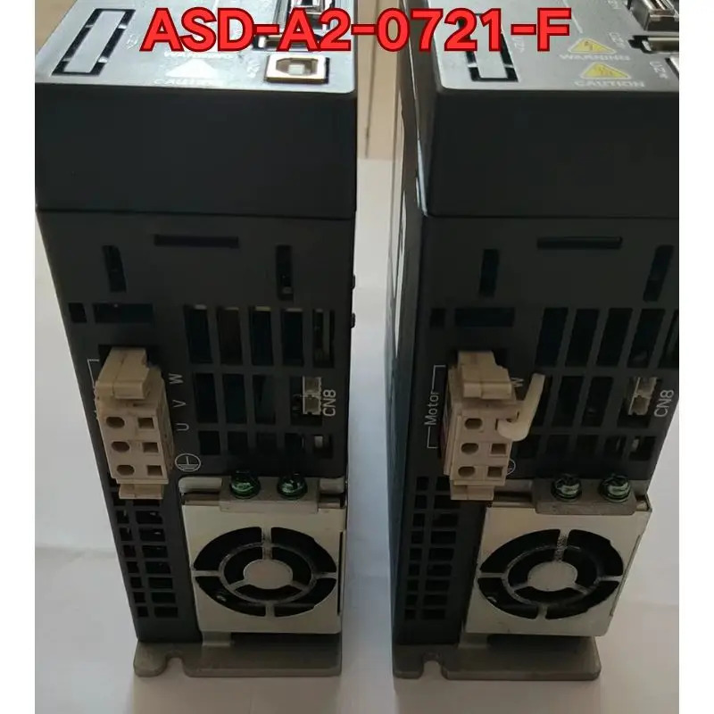 리퍼 ASD-A2-0721-F 서보 드라이브작동 상태