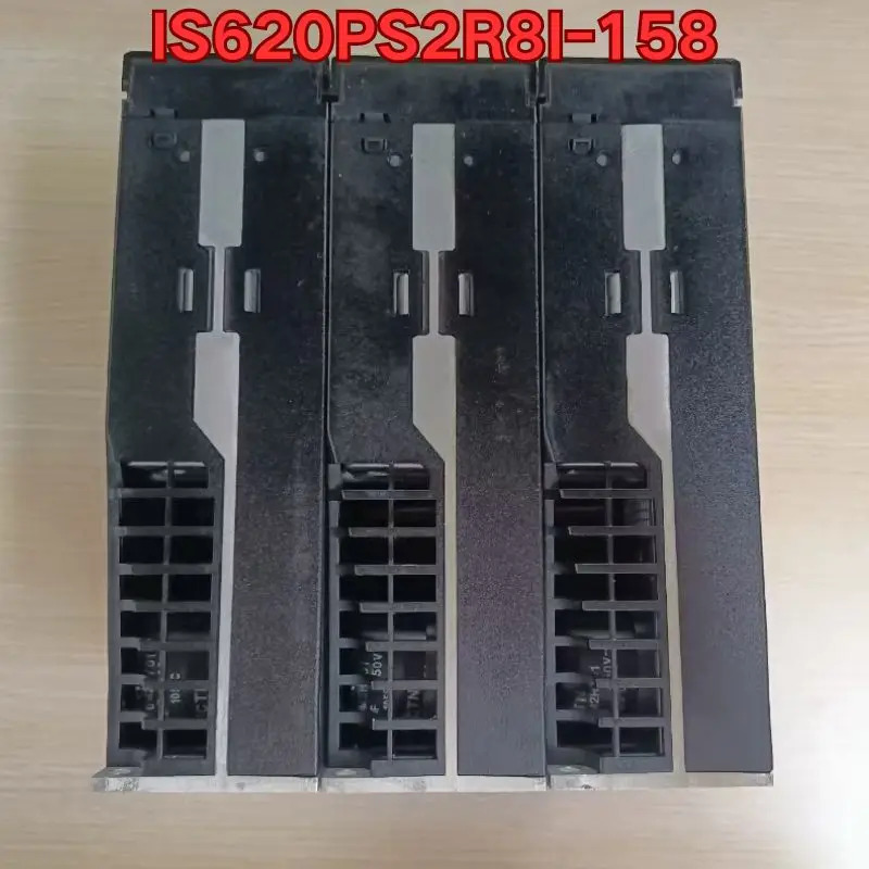 리퍼 IS620PS2R8I-158 서보 드라이브작동 상태