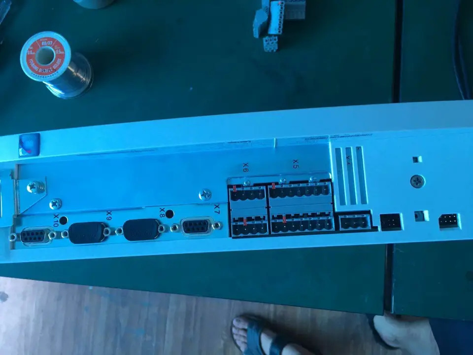 리퍼 렌즈 서보 인버터 EVS9321-EP상태