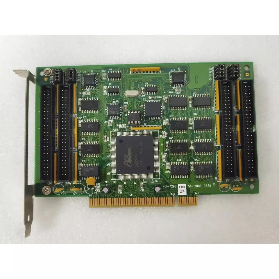 ADLINK PCI-7296 스위치 카드 입출력 데이터 수집