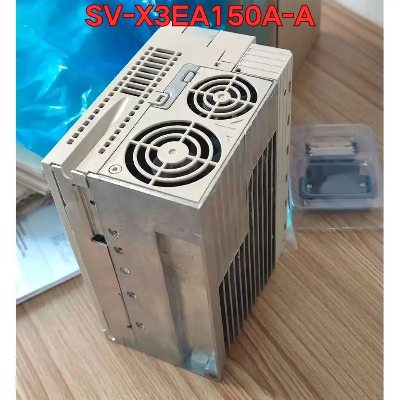 오리지널 서보 드라이브 SV-X3EA150A-A 신