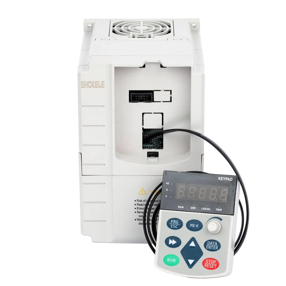 공장 저가 VFD 단상 3상11kw 인버터 주파수 드라이브 컨버터 220V 입력 출력