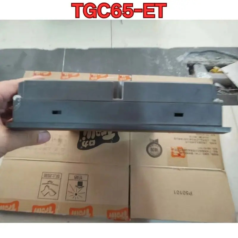 리퍼 TGC65-ET 터치 스크린 기능 정상