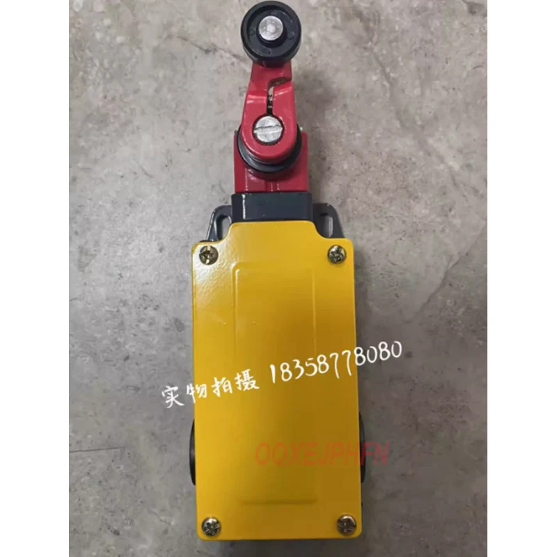 LXP1-404/1G 스위치 포장
