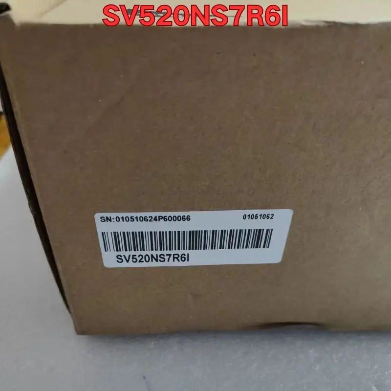 오리지널 서보 드라이브 SV520NS7R6I 신