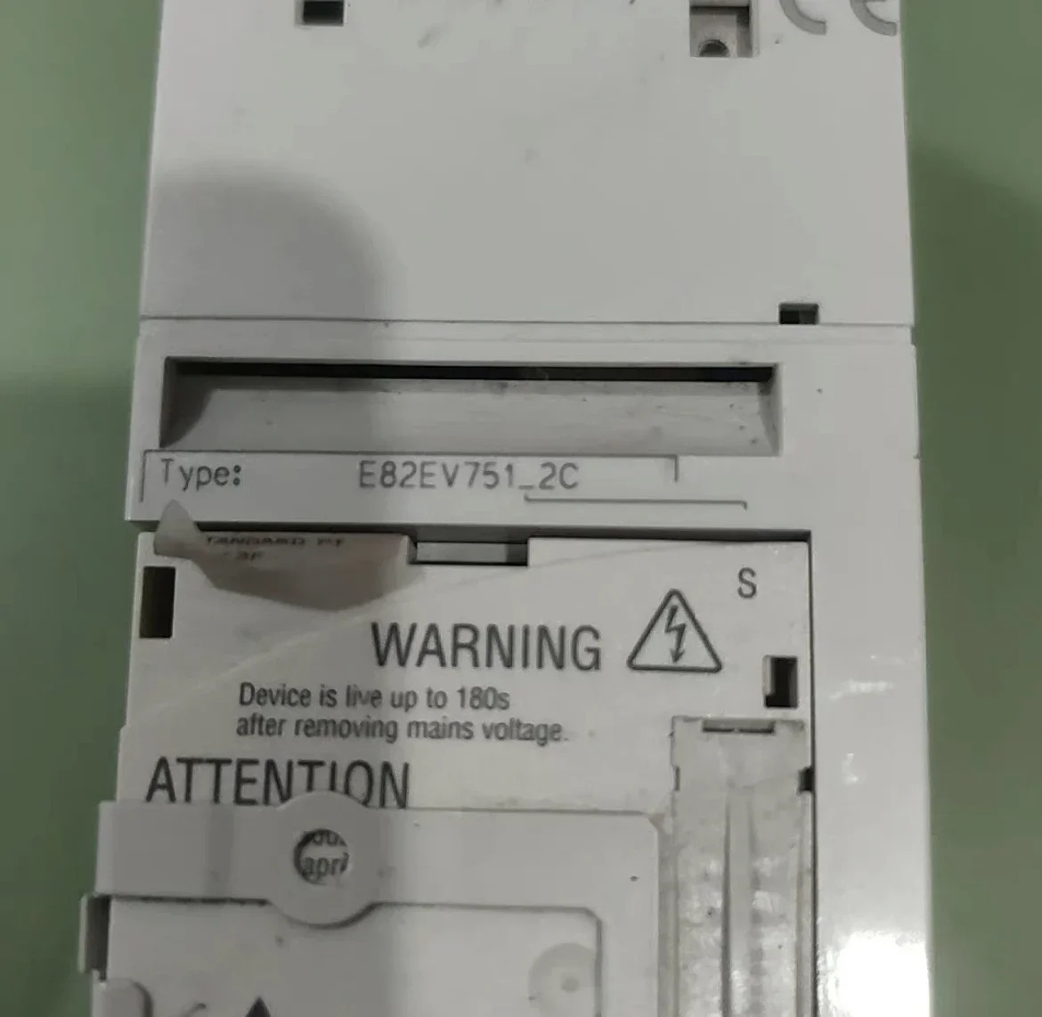 E82EV7512C 리퍼 완료 E82EV751 2C 상태