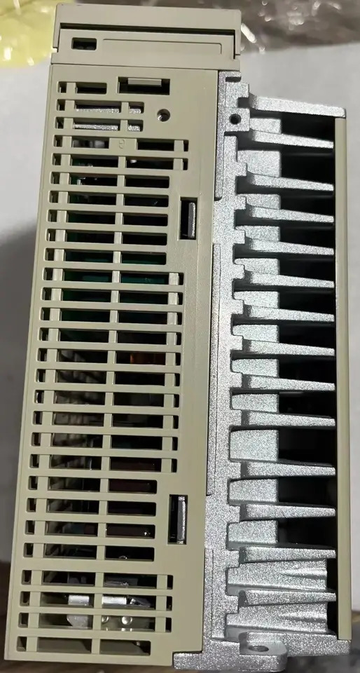 SGDM-08AC-SD2BM 서보 드라이브 SGDM 08AC SD2BM 신