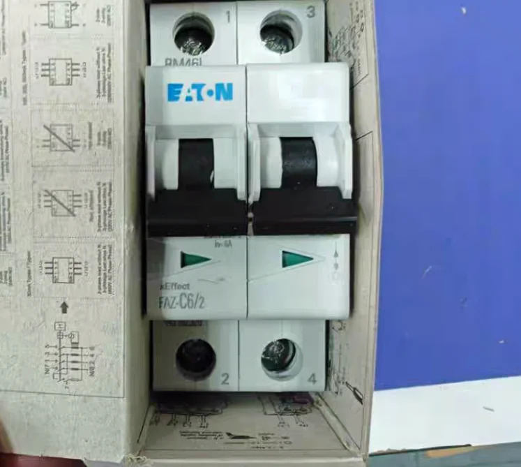 EATON 회로차단기 AZ-C6 2 신