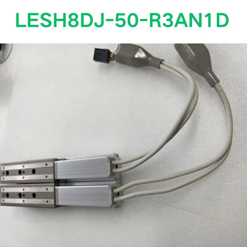 LESH8DJ-50-R3AN1D 전기 슬라이딩 테이블 실린더 리퍼 OK