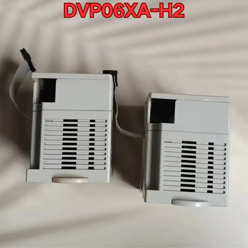 리퍼 PLC 모듈 DVP06XA-H2 기능 정상