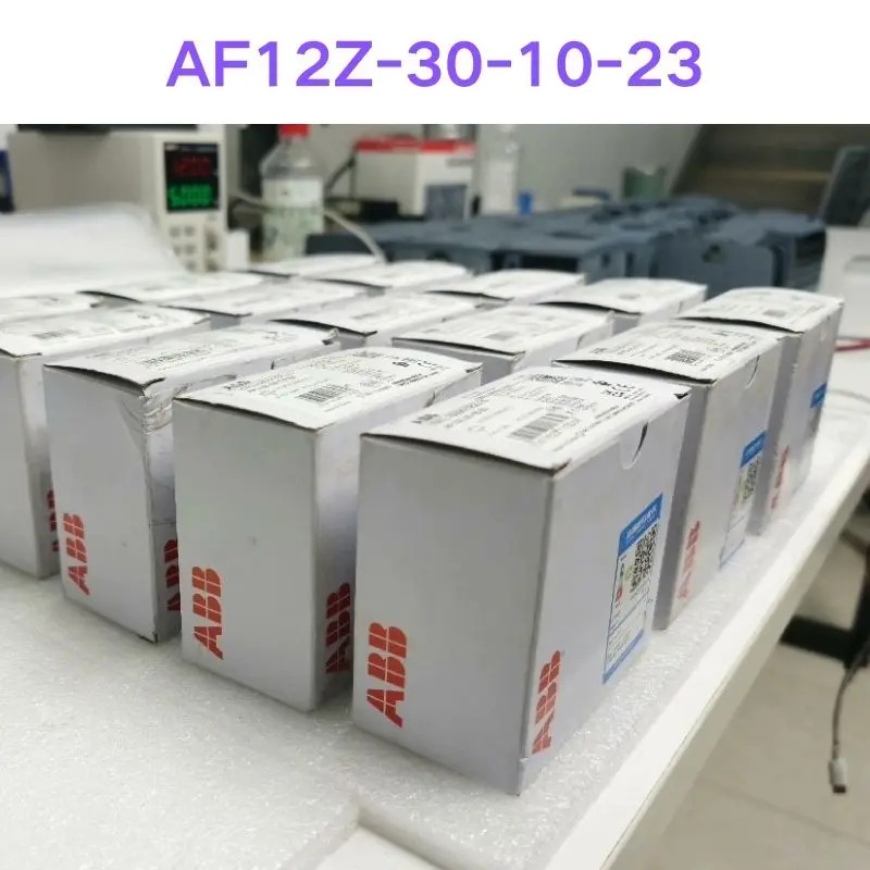 접촉기 AF12Z-30-10-23