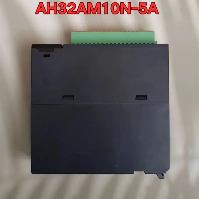 리퍼 PLC 모듈 AH32AM10N-5A 기능 정상