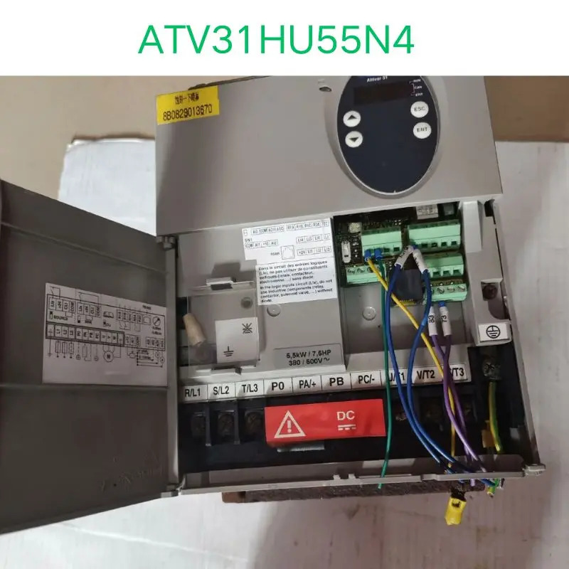 리퍼 OK 인버터 ATV31HU55N4