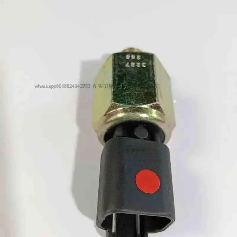 굴삭기 액세서리 WA380-3 로더 6D114 오일 압력센서 6732-81-Z310