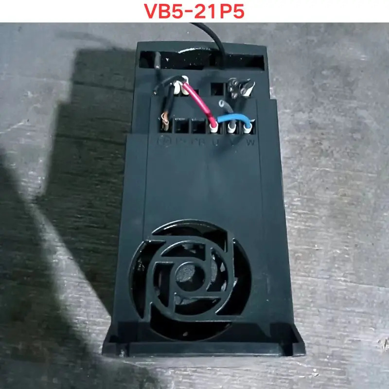 리퍼 Xinjie 인버터 VB5-21P5 기능 정상