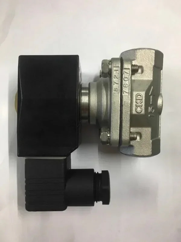 전자기 밸브 신형 AC220 DC24V APKADK11-15A-E2E/03H/02CC4A