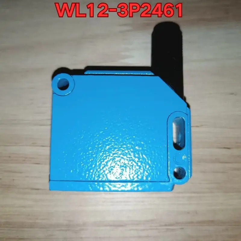 리퍼 센서 WL12-3P2461 작동 상태