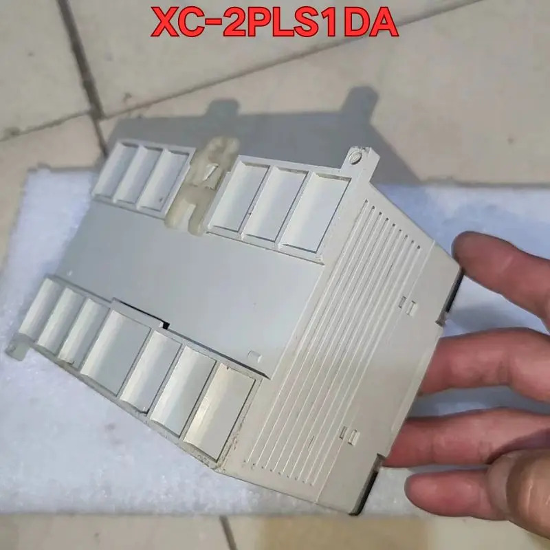 리퍼 PLC 모듈 XC-2PLS1DA 기능 정상