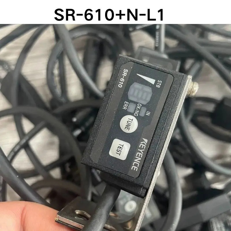 SR-610 N-L1 QR 코드 리더 리퍼 OK