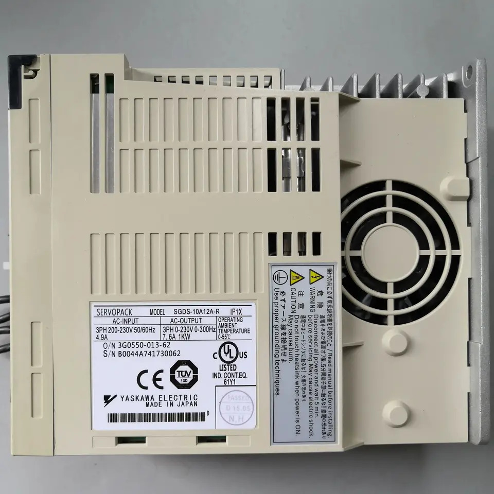 SGDS-10A12A-R 서보 드라이브 SGDS 10A12A R