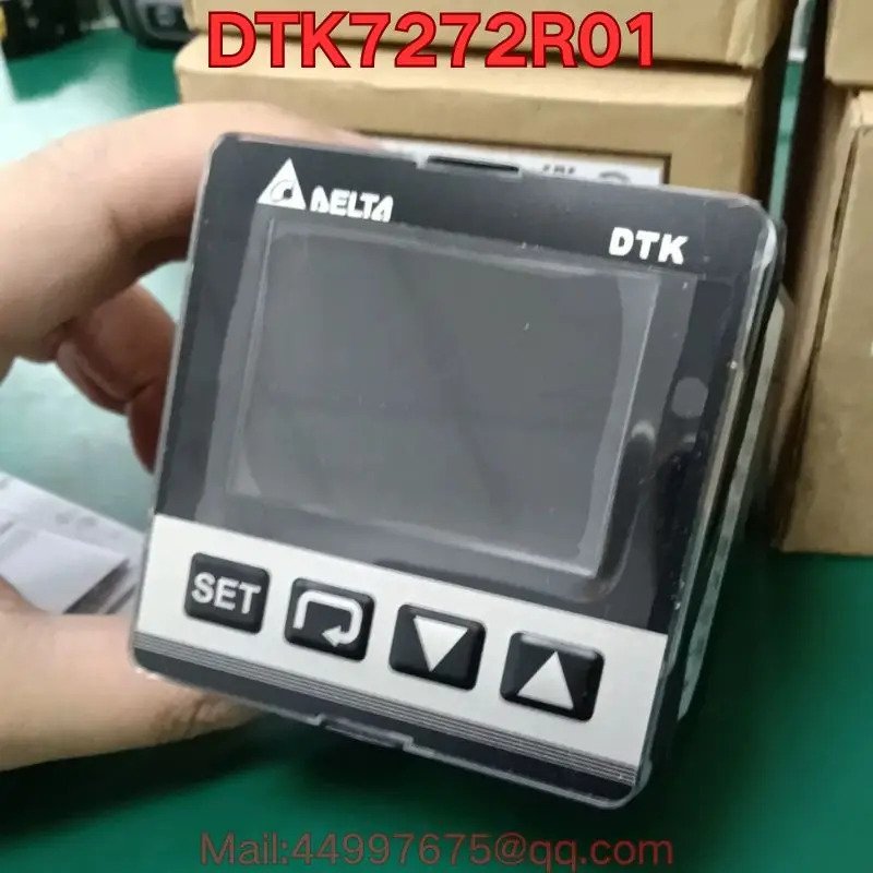 DTK7272R01 온도 컨트롤러
