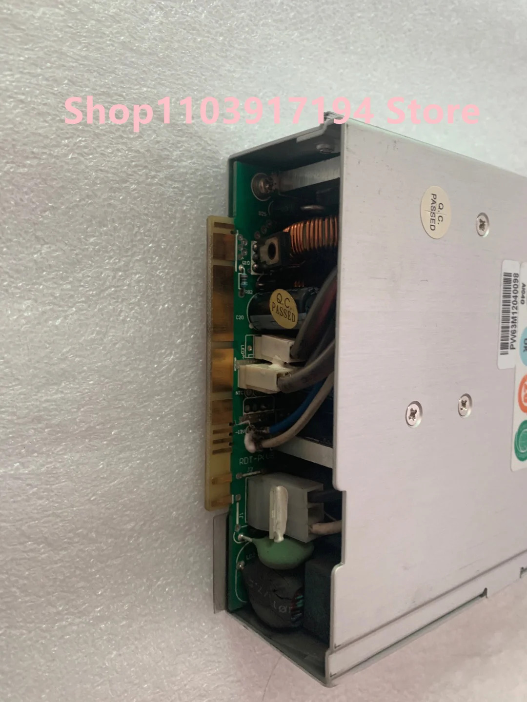 Zippy MRT-6300P-R 산업전원공급장치 300W
