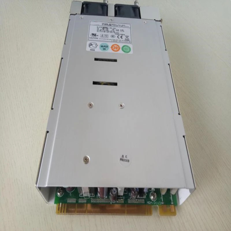 Emacs 650W 전원공급장치 MRM-6650P-R새 원본 PSU