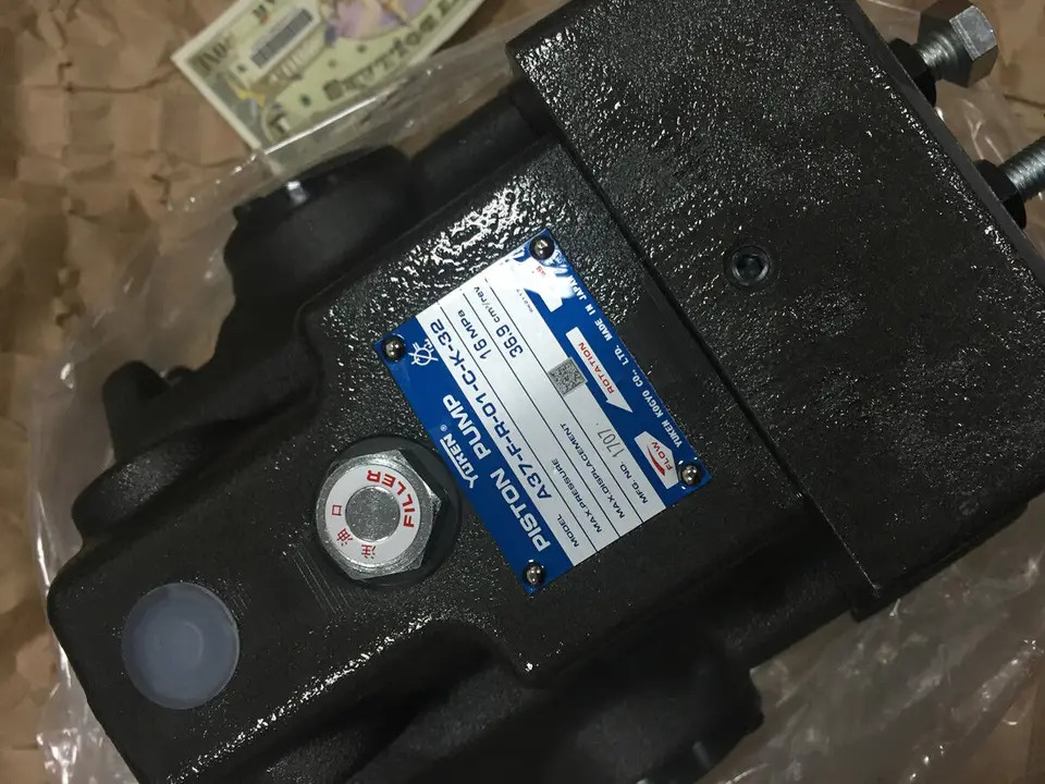 YUKEN A37-F-R-01-C-K-32 유압 피스톤 펌프 신형 신속 1PC